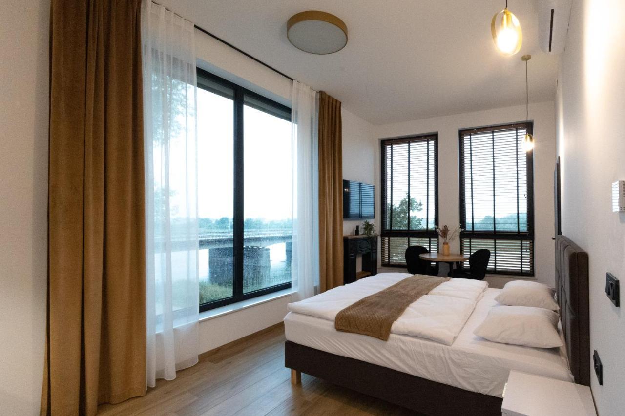 Spichlerz Malbork Apartment Bagian luar foto